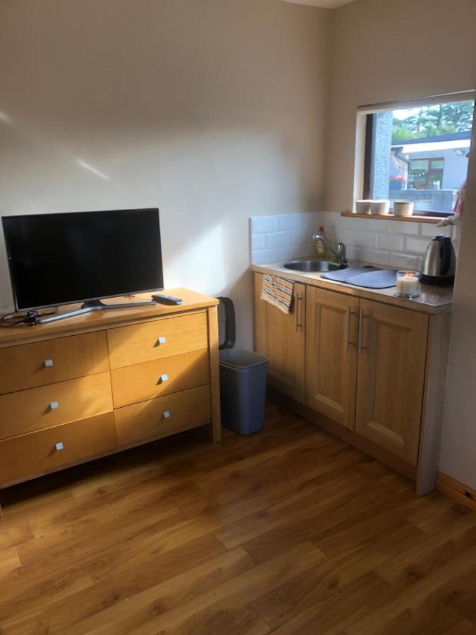 Yenooc House Apartment Голуей Екстериор снимка